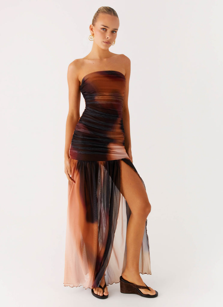Peppermayo Peppermayo Exclusive - Savaya Maxi Dress - Black Gradient