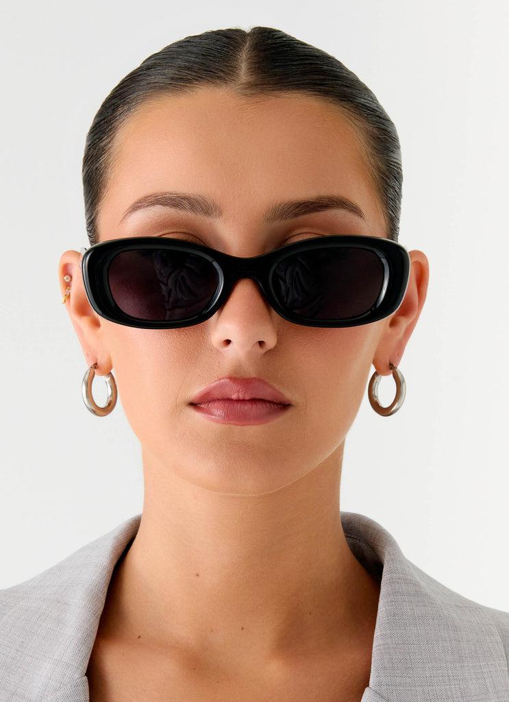 Peppermayo Peppermayo Exclusive - Shade Club Sunglasses - Black