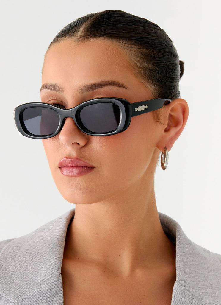 Peppermayo Peppermayo Exclusive - Shade Club Sunglasses - Black