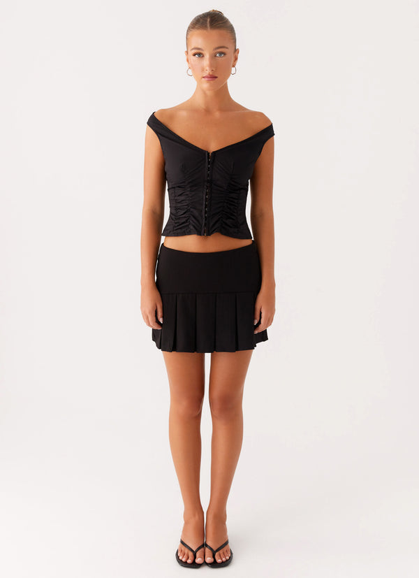 peppermayo Peppermayo Exclusive - Shelby Pleated Mini Skirt - Black