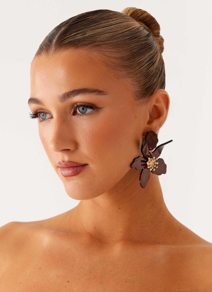 Peppermayo Peppermayo Exclusive - Siesta Flower Earrings - Brown