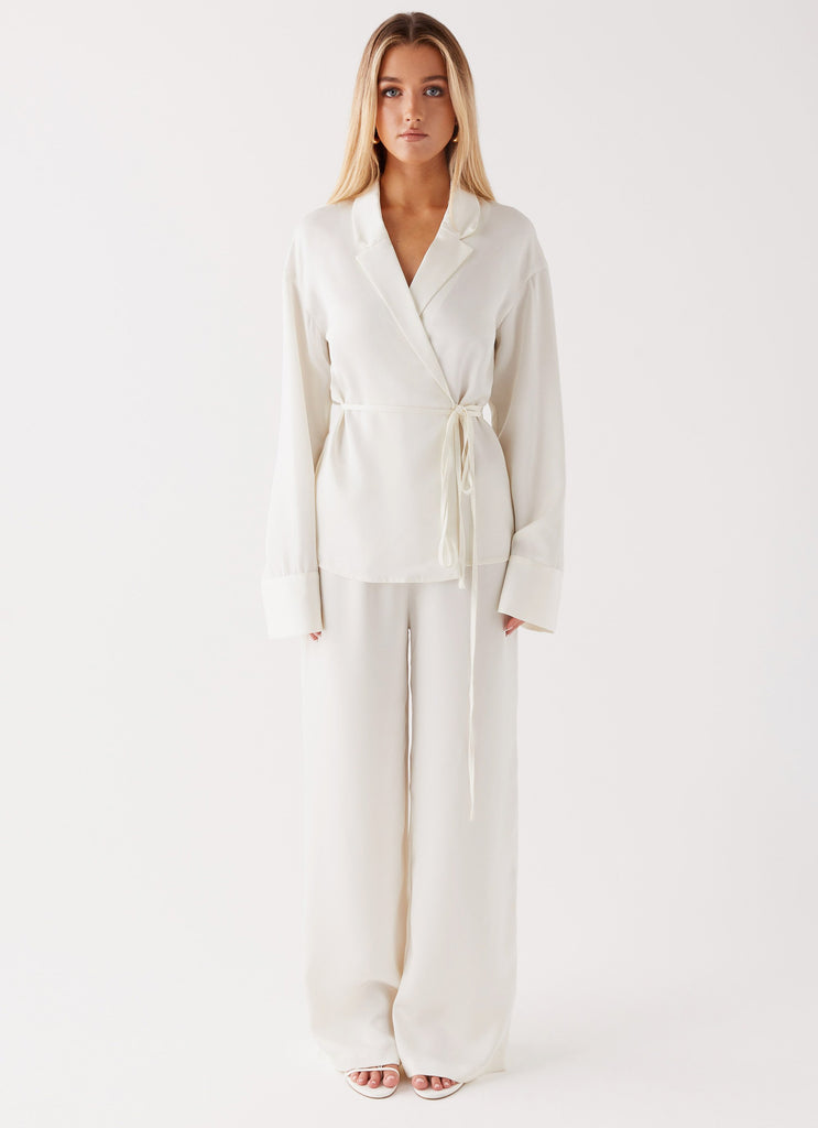 Peppermayo Peppermayo Exclusive - Tammie Tie Side Shirt - Pearl