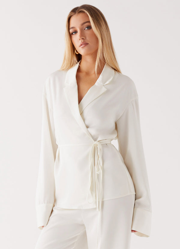 peppermayo Peppermayo Exclusive - Tammie Tie Side Shirt - Pearl
