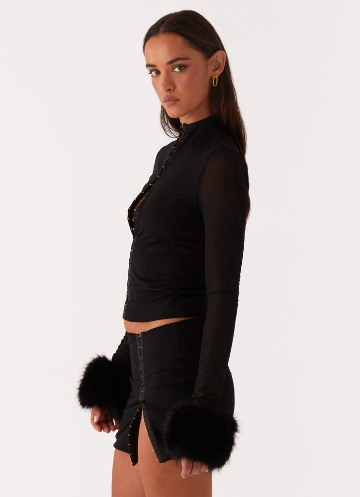 Peppermayo Peppermayo Exclusive - Tayanna Fur Trim Long Sleeve Top - Black