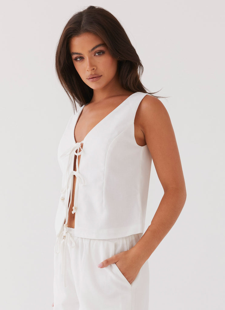 Peppermayo Peppermayo Exclusive - Tina Linen Vest Top - White