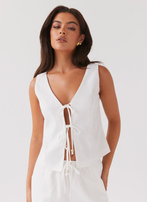 peppermayo Peppermayo Exclusive - Tina Linen Vest Top - White
