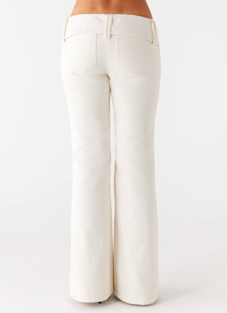 Peppermayo Peppermayo Exclusive - Zadie Low Rise Cord Jeans - Pearl
