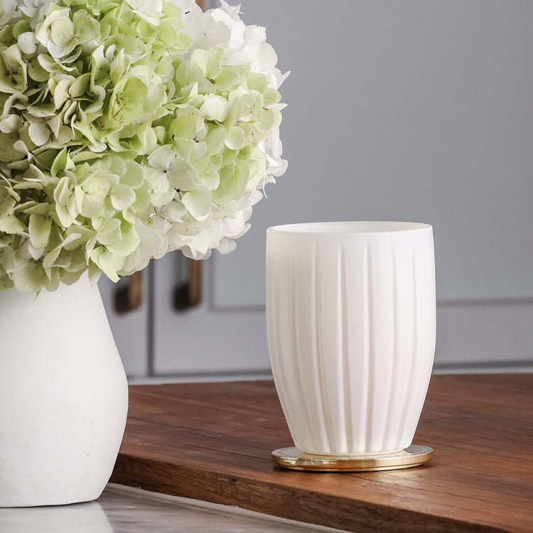 Peppermint Grove Freesia & White Musk Soy Candle 370g