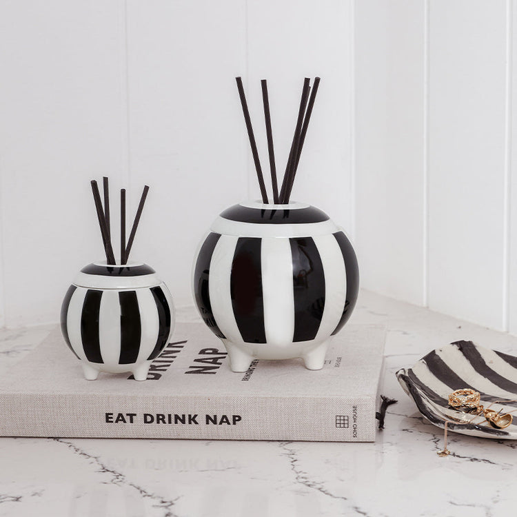 Peppermint Grove Jasmine Amber & Saffron Ceramic Diffuser 100ml