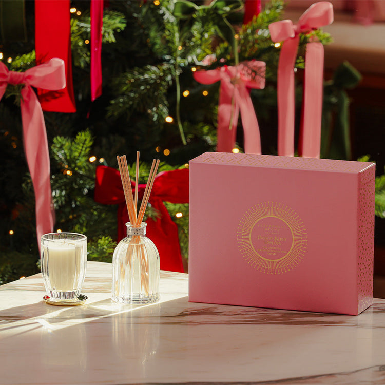 Peppermint Grove Passion Berry Pavlova Candle & Diffuser Gift Set