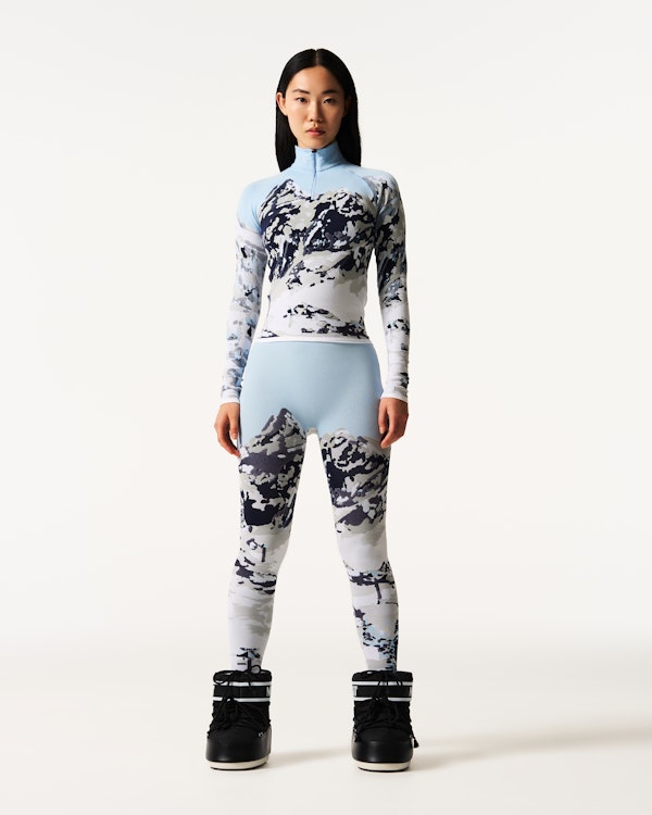 Perfect Moment Mountain Print 1/4-Zip Base Layer Top