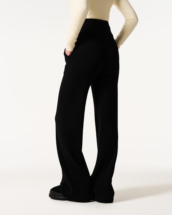 Perfect Moment Chalet Merino Wool Knitted Pant