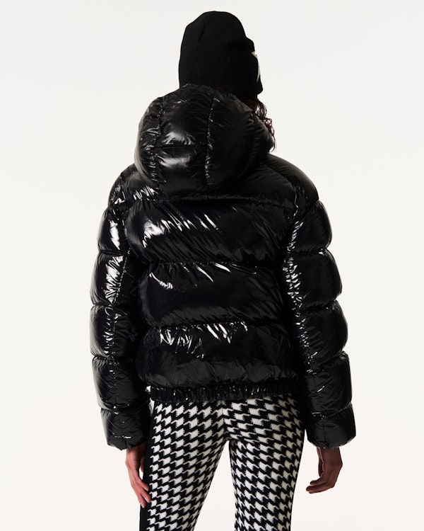 Perfect Moment Moment Puffer