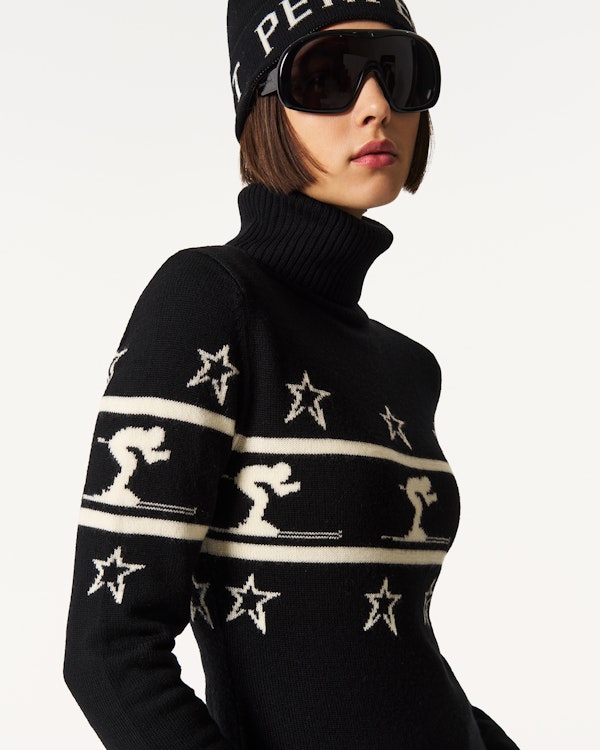 Perfect Moment Skiier Merino Wool Turtleneck