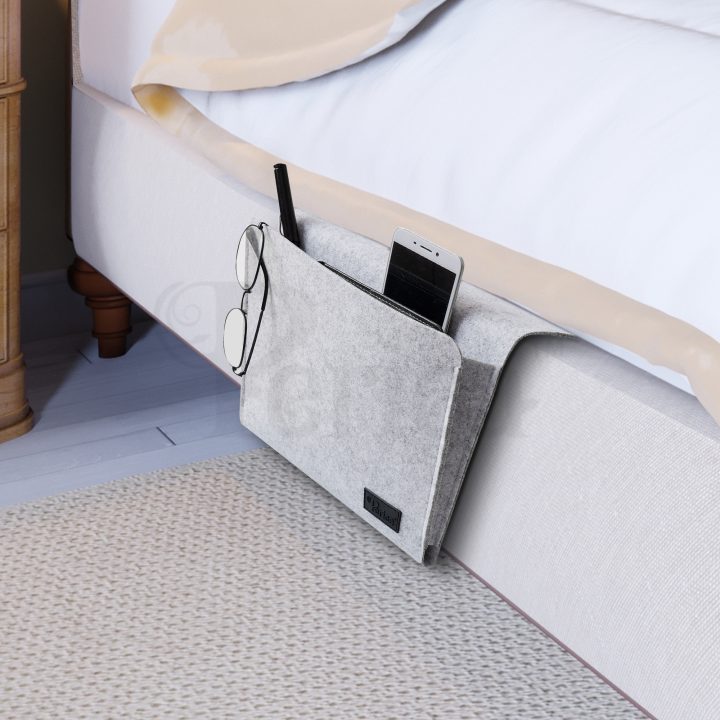 Periea Periea ‘Buddy’ Bedside Storage Pocket Hanging Organizer Bed Caddy Felt Sofa Organiser