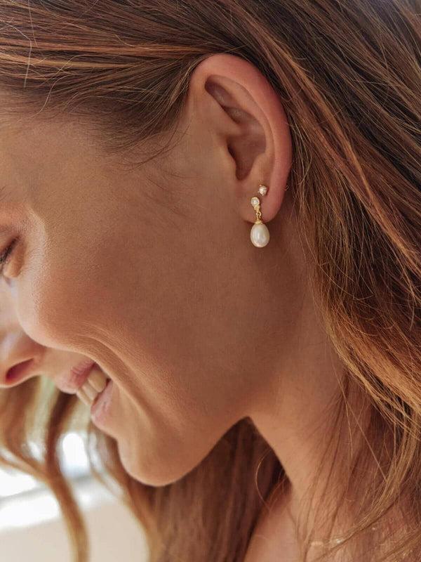 Perlu 18k Gold Vermeil Moonlight Pearl Stud Earrings