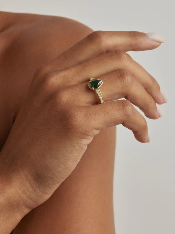 Perlu 18K Gold Soul Searching Ring