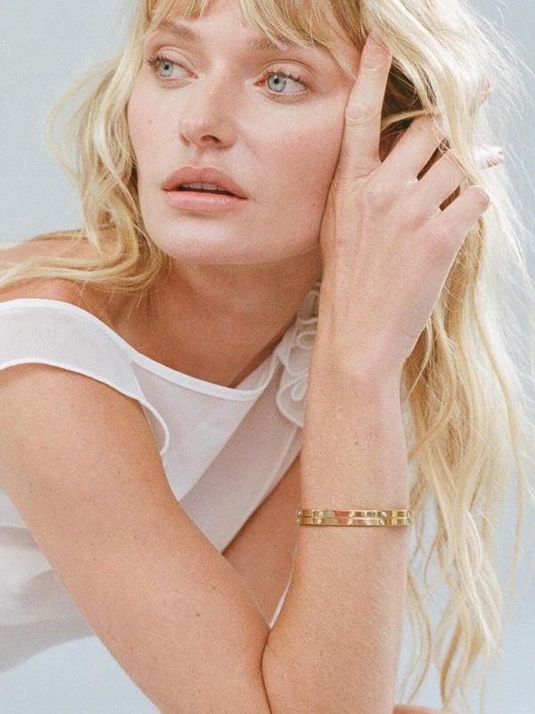 Perlu Dylan Bangle - Celestial Clear