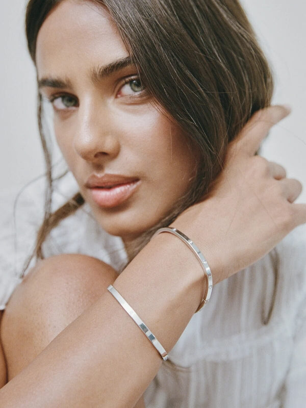 Perlu Dylan Bangle Silver - Celestial Clear