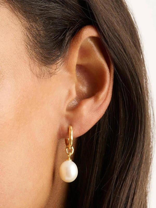 Perlu Embrace Stillness Pearl Hoops - Gold
