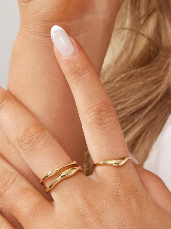 Perlu Gertrude Ring - Gold