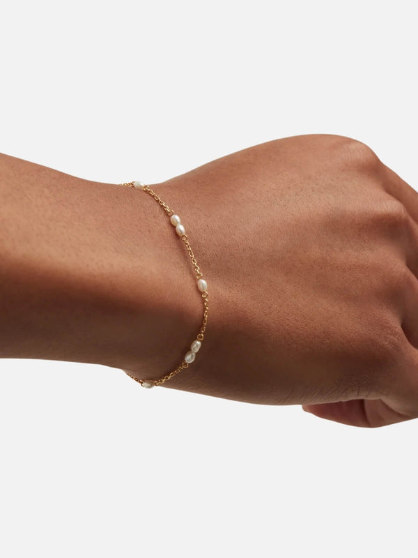 Perlu Gold Serene Dreams Pearl Bracelet