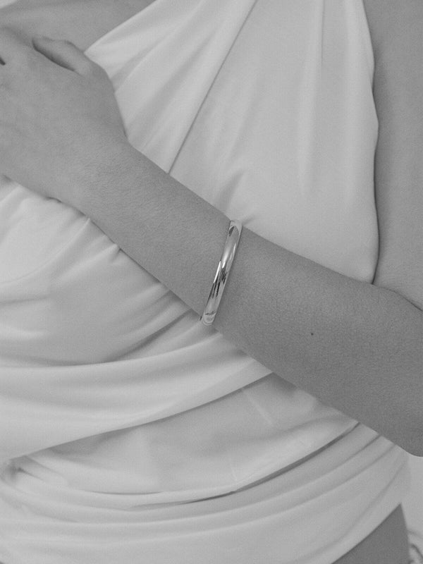 Perlu Heritage Bangle - Silver