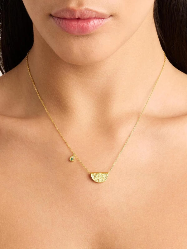 Perlu Lotus Birthstone Necklace - May | Emerald - Gold
