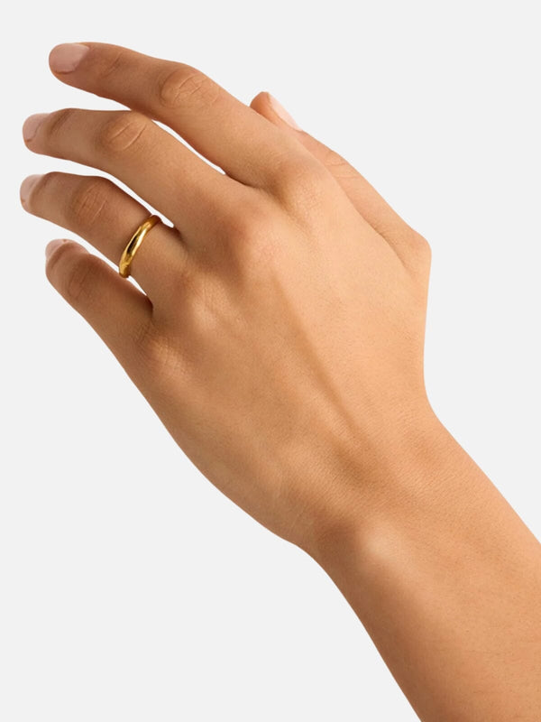 Perlu Lover Medium Ring - Gold