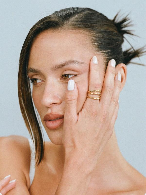 Perlu Triple Wave Ring Set