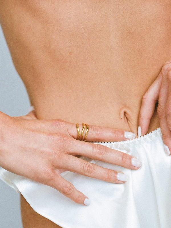 Perlu Triple Wave Ring Set