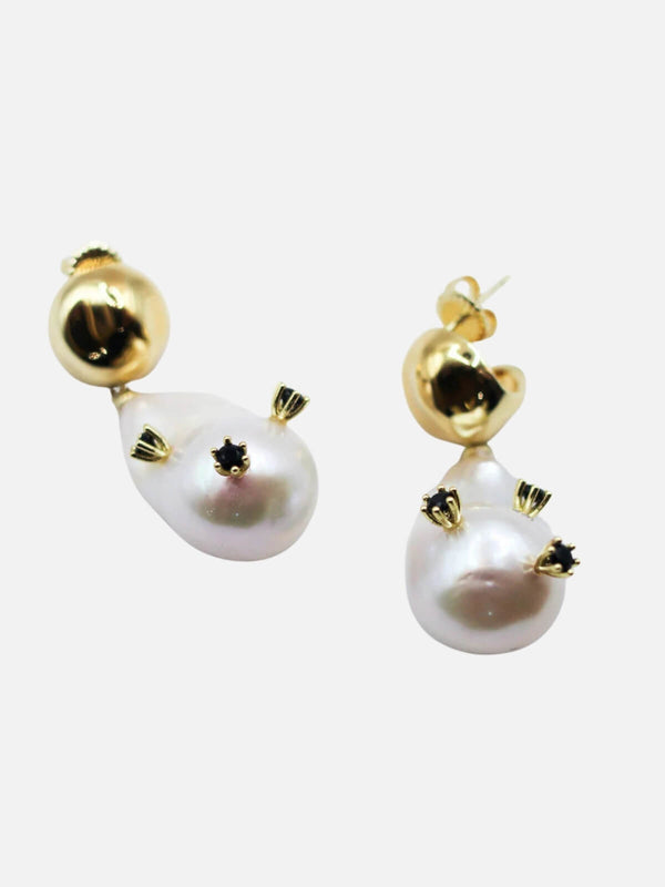 perlu Prickly Pearl Studded Earrings: Freshwater Pearl + Onyx