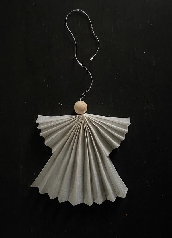 Pernille Folcarelli Christmas angel no. 1