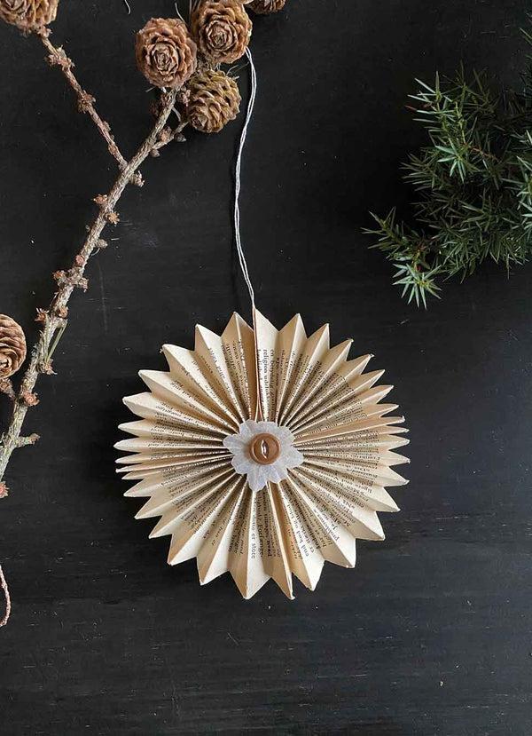 Pernille Folcarelli Christmas rosette - book