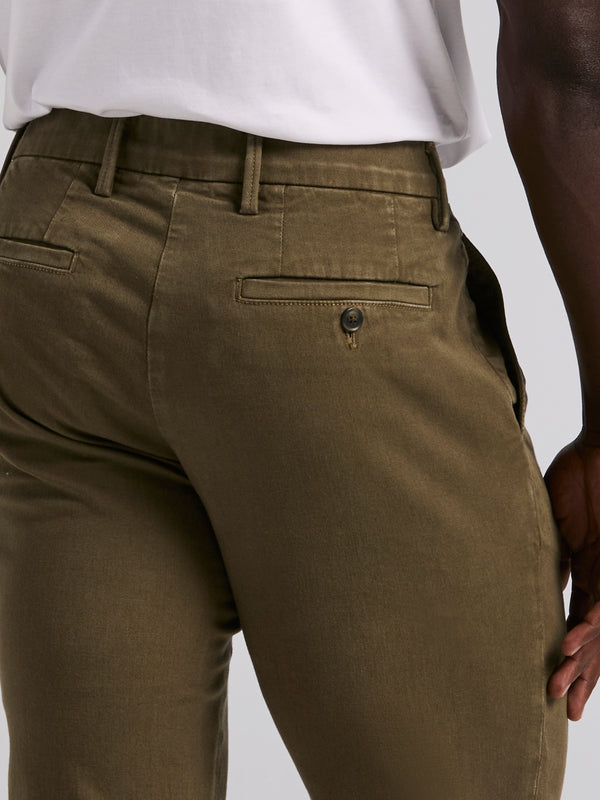 Perry Ellis Slim Fit Dyed Solid Twill Chino Pant Grape Leaf
