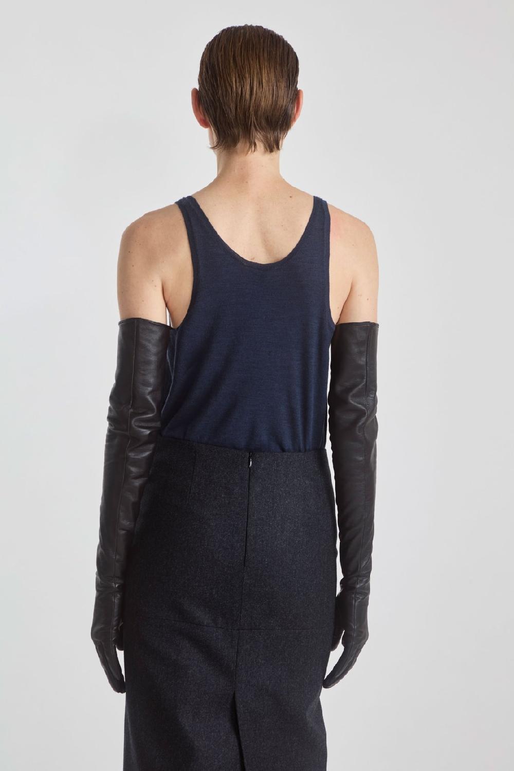 Petar Petrov REAL LIFE Top