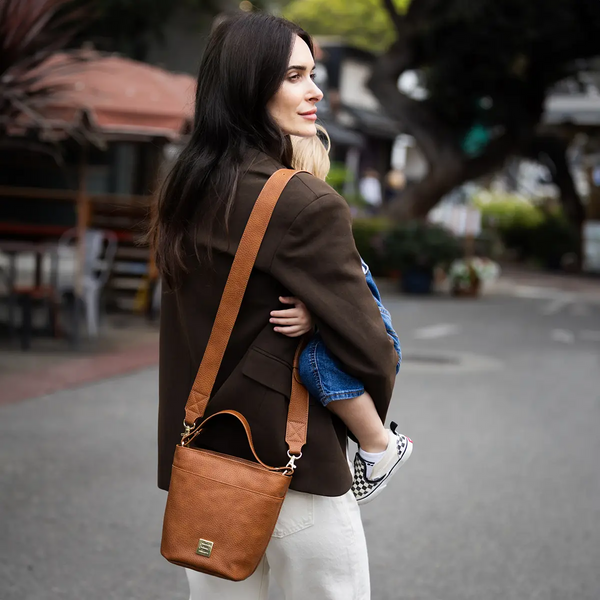 Petunia Pickle Bottom Petite Bucket Bag In Cedar