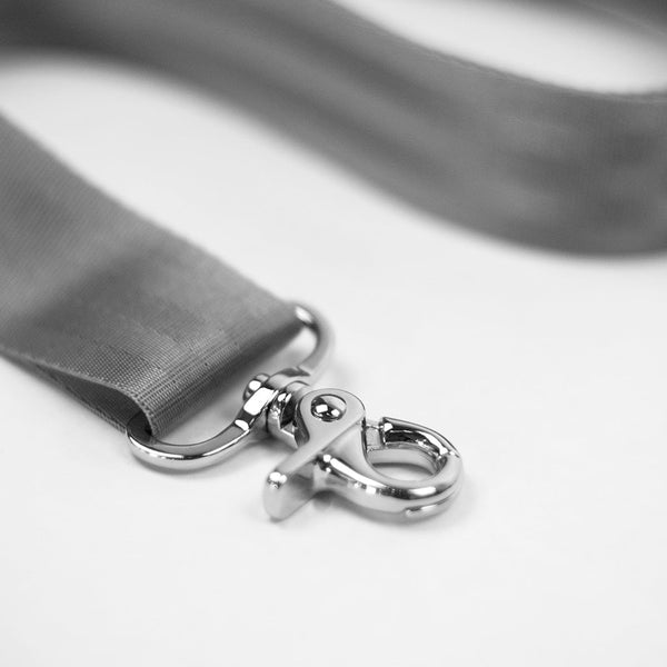 Petunia Pickle Bottom Shoulder Strap 1.5 Inch In Grey/Silver