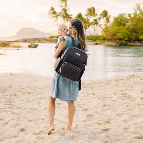 Petunia Pickle Bottom Sync Backpack In Carbon Cable Stitch