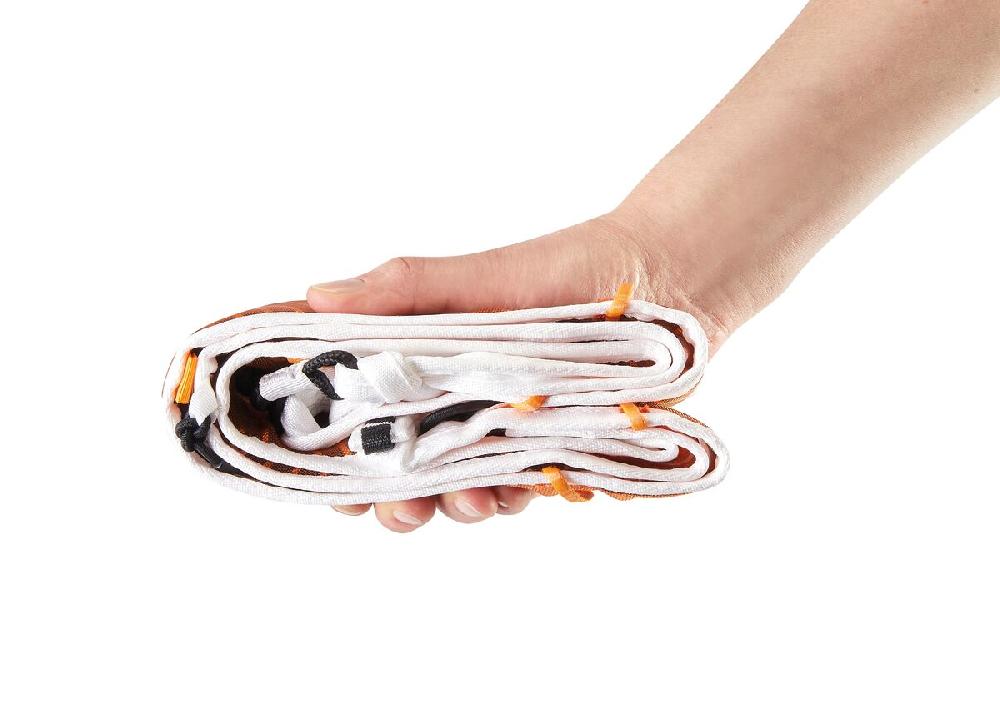 Petzl FLY Ultra-lightweight And Adjustable Harness For Ski Mountaineering