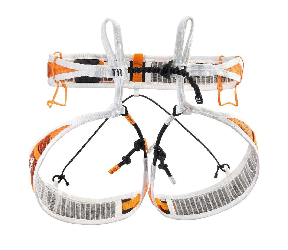 petzl FLY Ultra-lightweight and adjustable harness for ski mountaineering