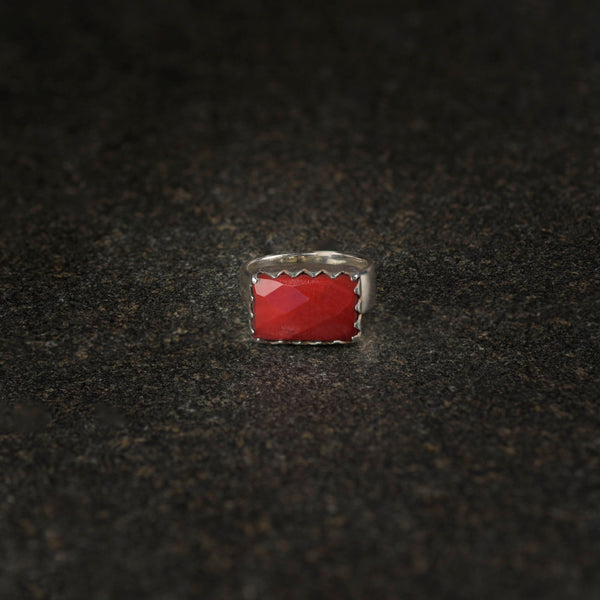 Peyote Bird Sawtooth Bezel Coral Ring - Size 6