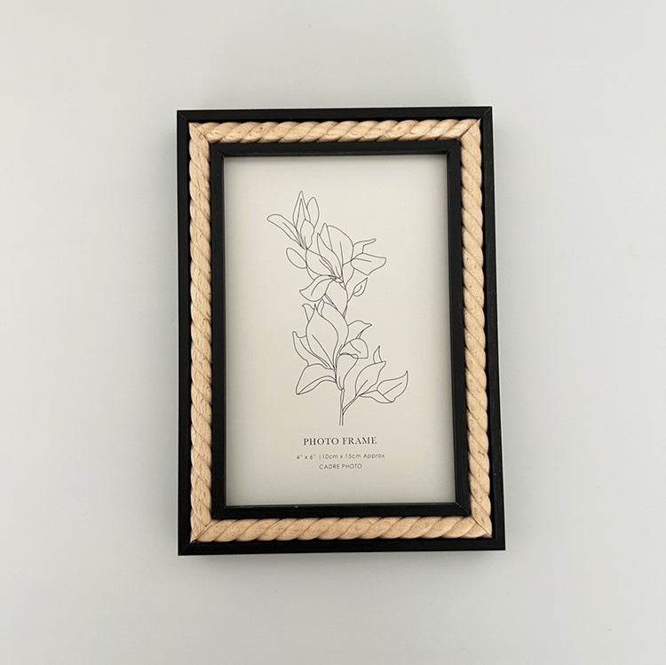 Photoframesandart 6x4" Black Photo Frame | Natural Swirl