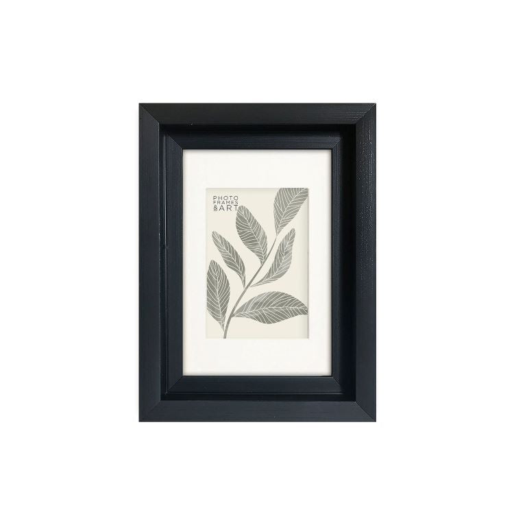 photoframesandart Everyday 6x4 Photo Frame With Mount | Hoxton Black