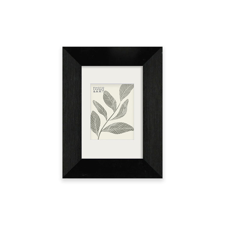 photoframesandart Everyday 6x4 Photo Frame With Mount | Milano Black photoframesandart Everyday 6x4 Photo Frame With Mount | Milano Black