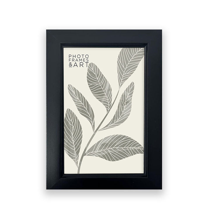 photoframesandart Everyday 6x4 Picture Frame | Classic Black