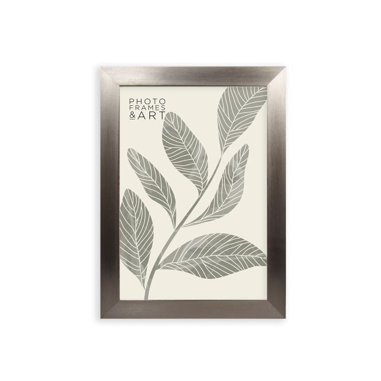 photoframesandart Everyday A4 Photo Frame With Mount | Milano Silver