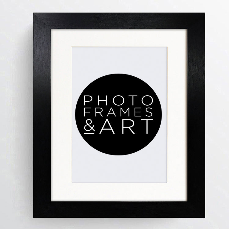photoframesandart Oxford Photo Frame 8x6" For 6x4" With Soft Cream Mount