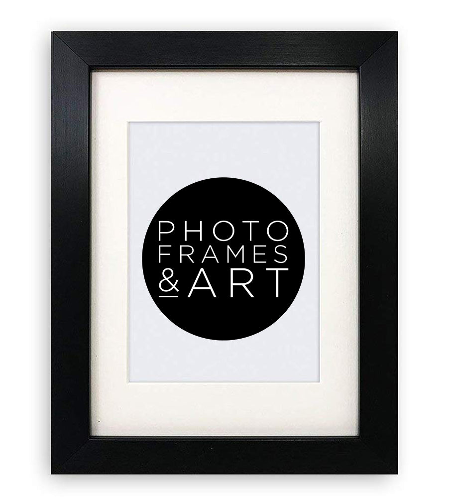 photoframesandart Oxford Photo Frame 9x7" For 7x5" With Soft Cream Mount