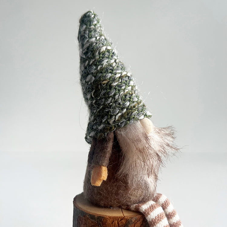 Photoframesandart Small Sitting Gonk | Green